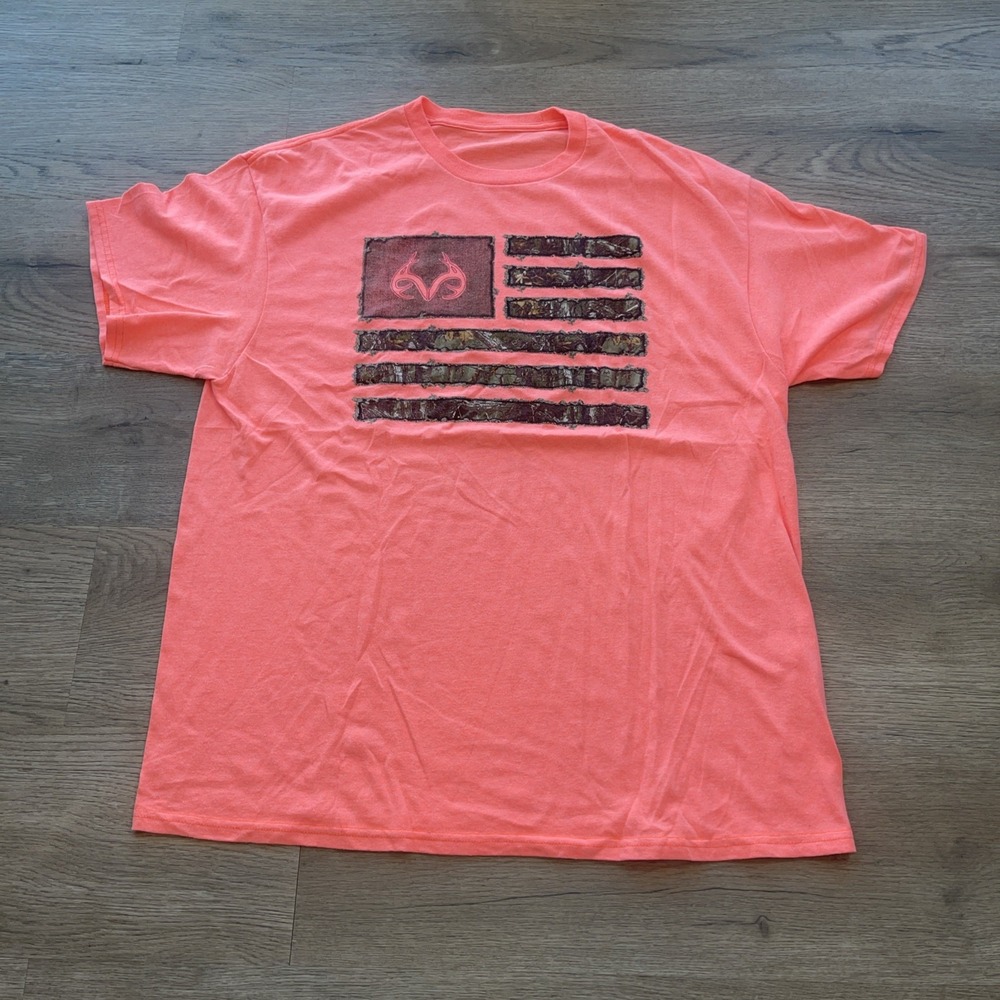 Realtree Pink T-Shirt Floral American Flag Design Women's Size Medium